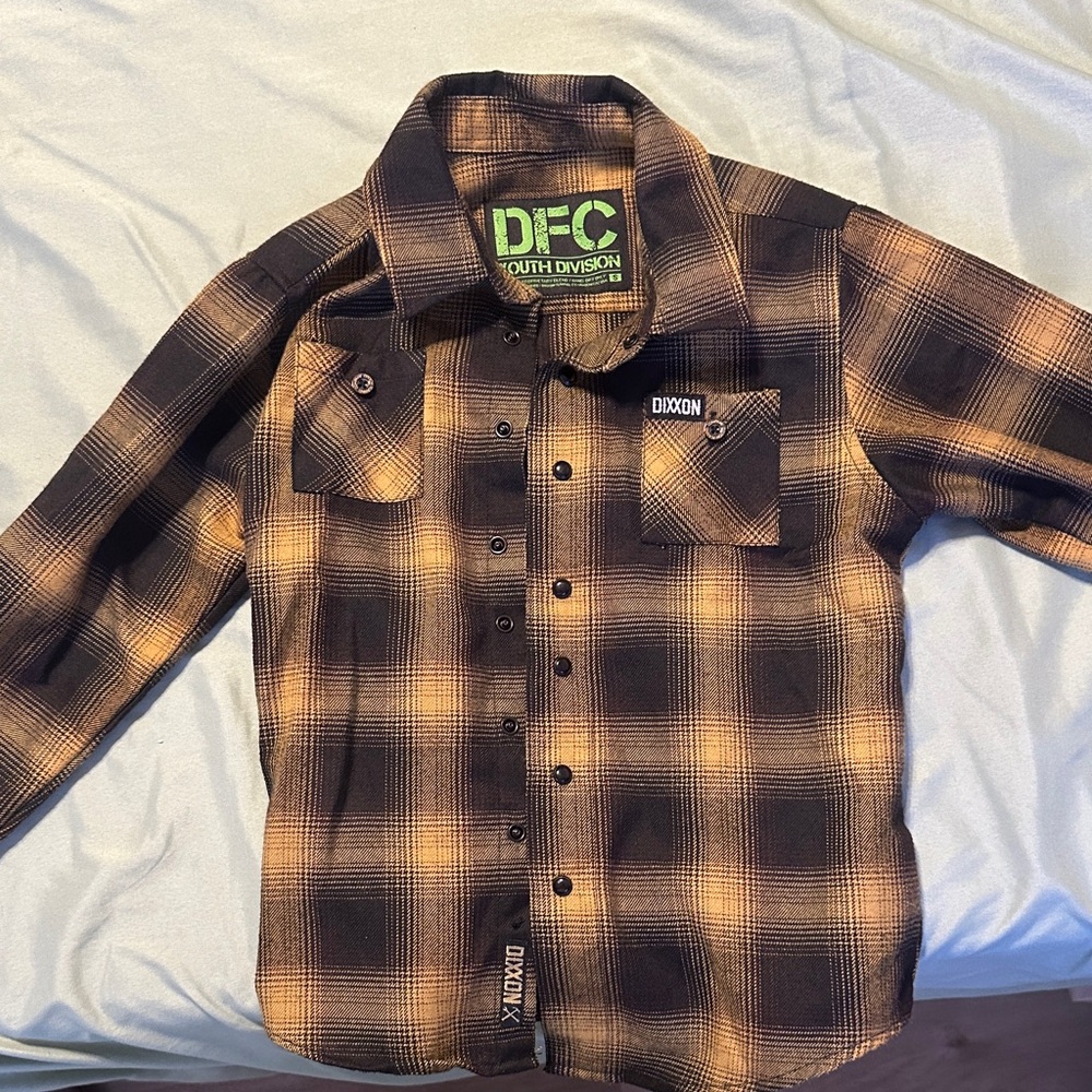 DIXXON Youth small Black and Gold Plaid Shirt